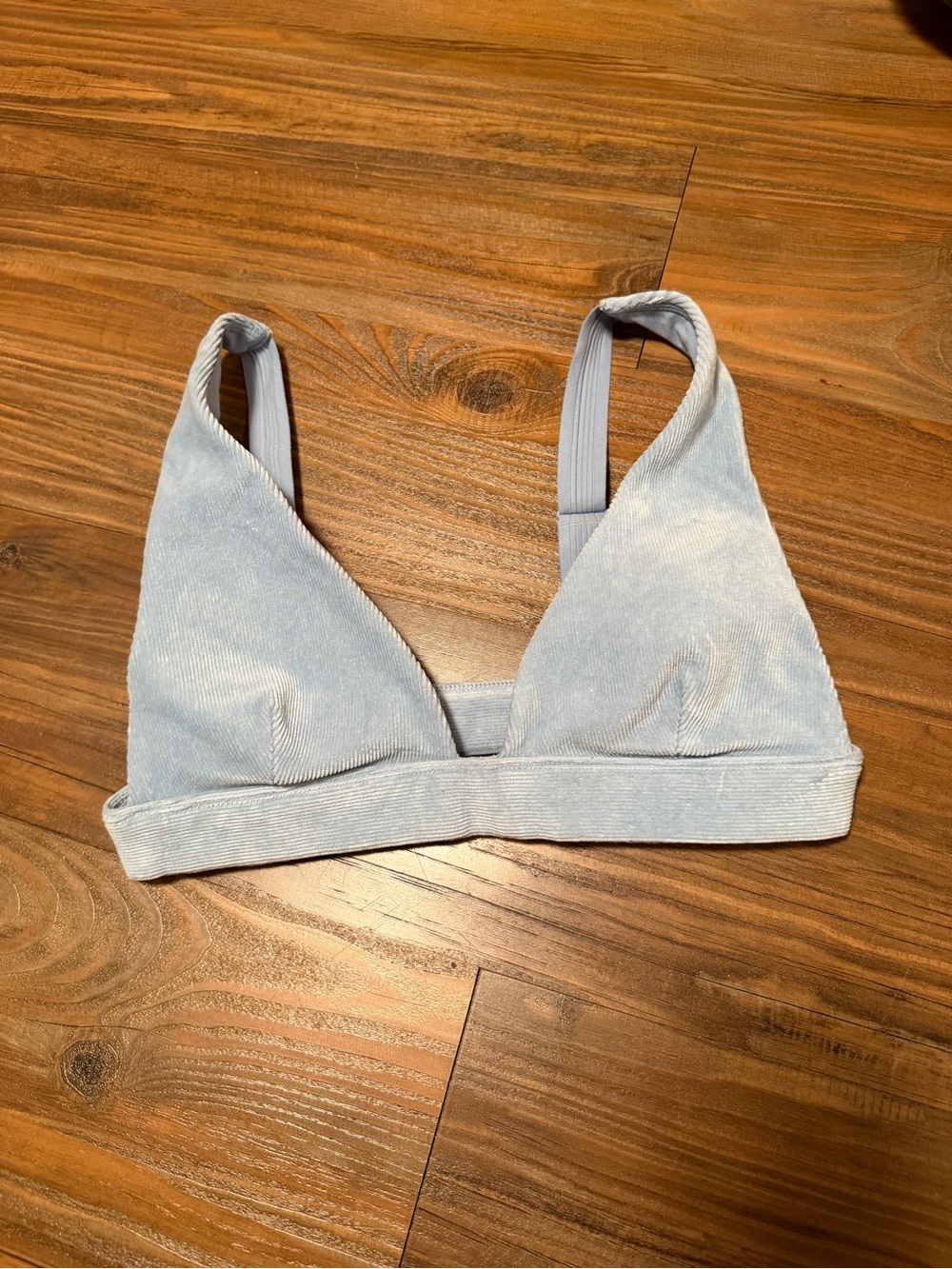 Micro Corduroy Dreamer Bra -
Celestial Blue | ALO